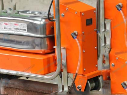 Electric and Pumping System of Rail Lubricator