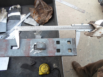 Hook Twin Tie Plate Length Measure