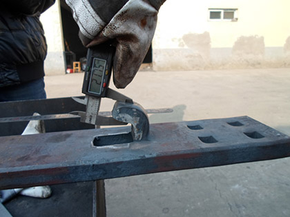 Hook Twin Tie Plate Measure