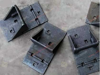 Integrated Rail Brace Base Plate