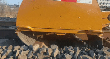 Shoulder Ballast Cleaner Working Principle